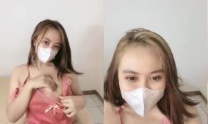 Jessy show Uting dan Selangkangan CDnya