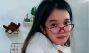 Kak Joey Cosplay jadi Siswi Sexy Hot