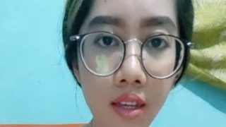 Juleha Lepas Handuk show Toket Mungil