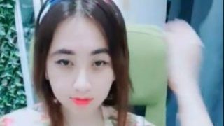 Sleep Call Bareng Miss Flow yang Tembem Anu-nya