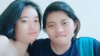 Kaka dan Bestienya Pasangan Lesbi Hot