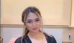 Zara Host Idaman Pascol Bikin Mupeng